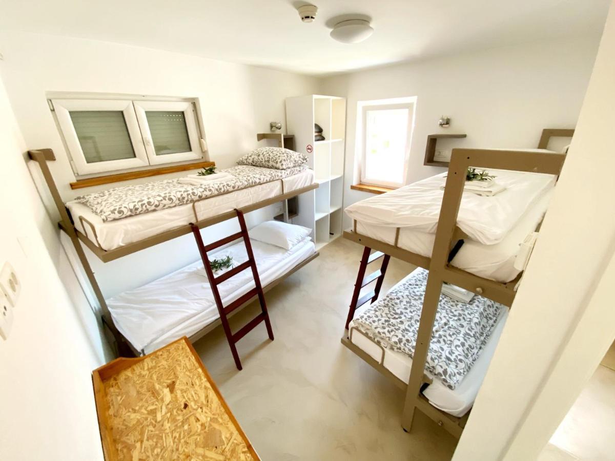 Guest House Via Flavia 科佩尔 外观 照片